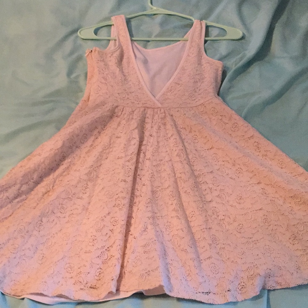 Monteau lace dress